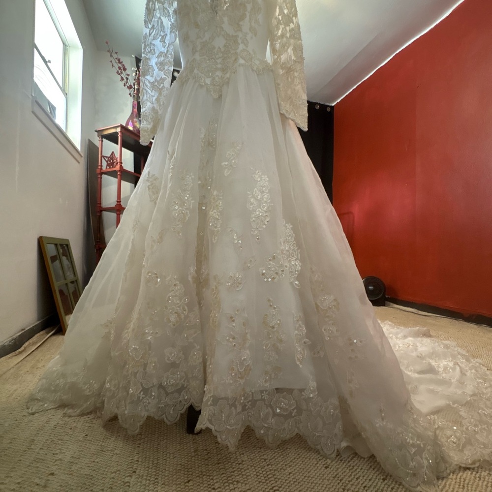 Oleg Cassini White Lace Bridal Dress